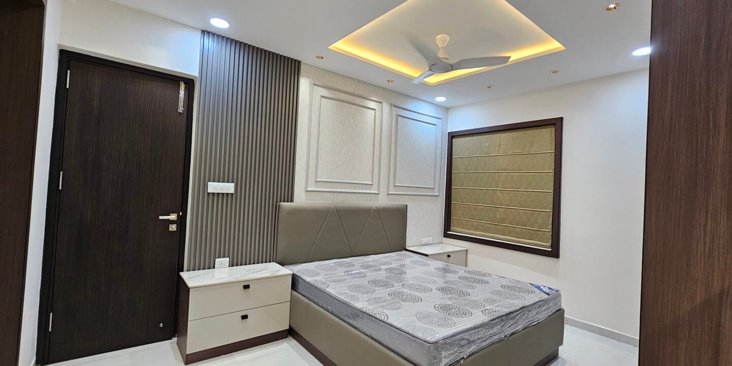 Modern bed room interior designed by interior designers in Tukkuguda